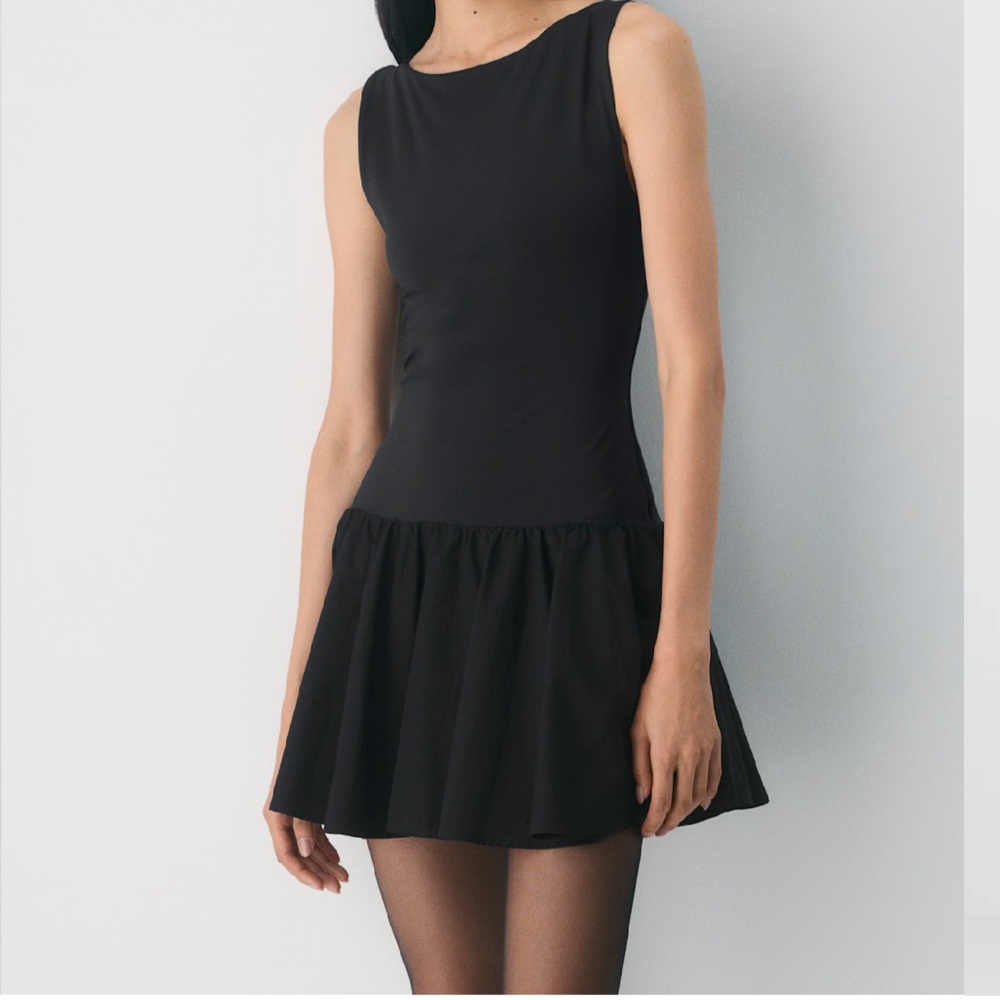 Short black Aritzia dress XXS new with tags.